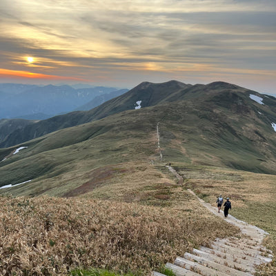 花のベストシーズンに歩く快晴の谷川連峰主脈縦走！＃Day 1