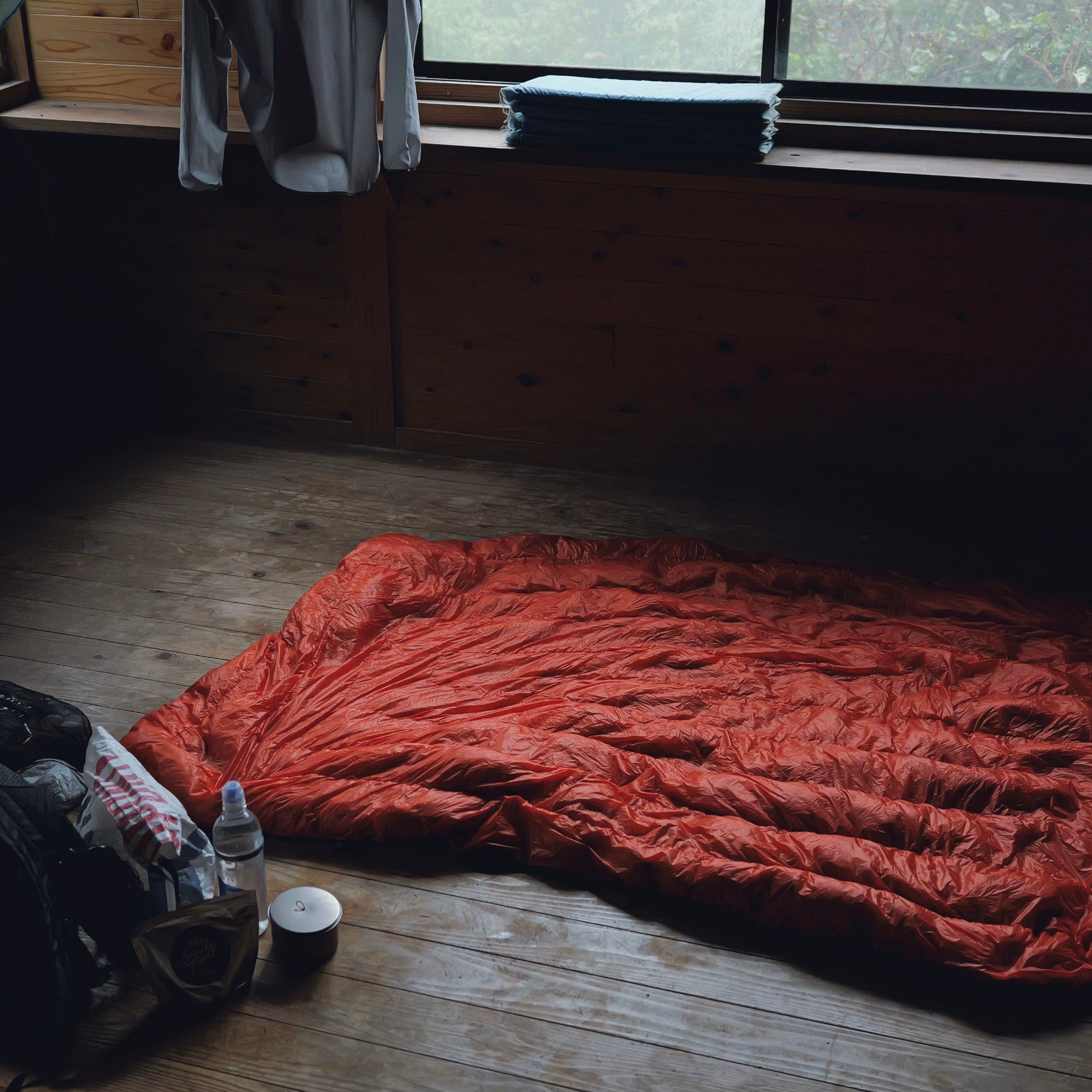 石鎚山系縦走記】ENLIGHTENED EQUIPMENTのREVELATION SLEEPING QUILTを