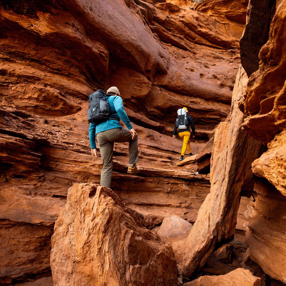 Hyperlite Mountain Gear】ELEVATE 22 – BAMBOO SHOOTS ONLINE