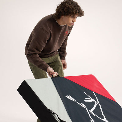 【2025秋冬】エンブレム フリース クルー メンズ