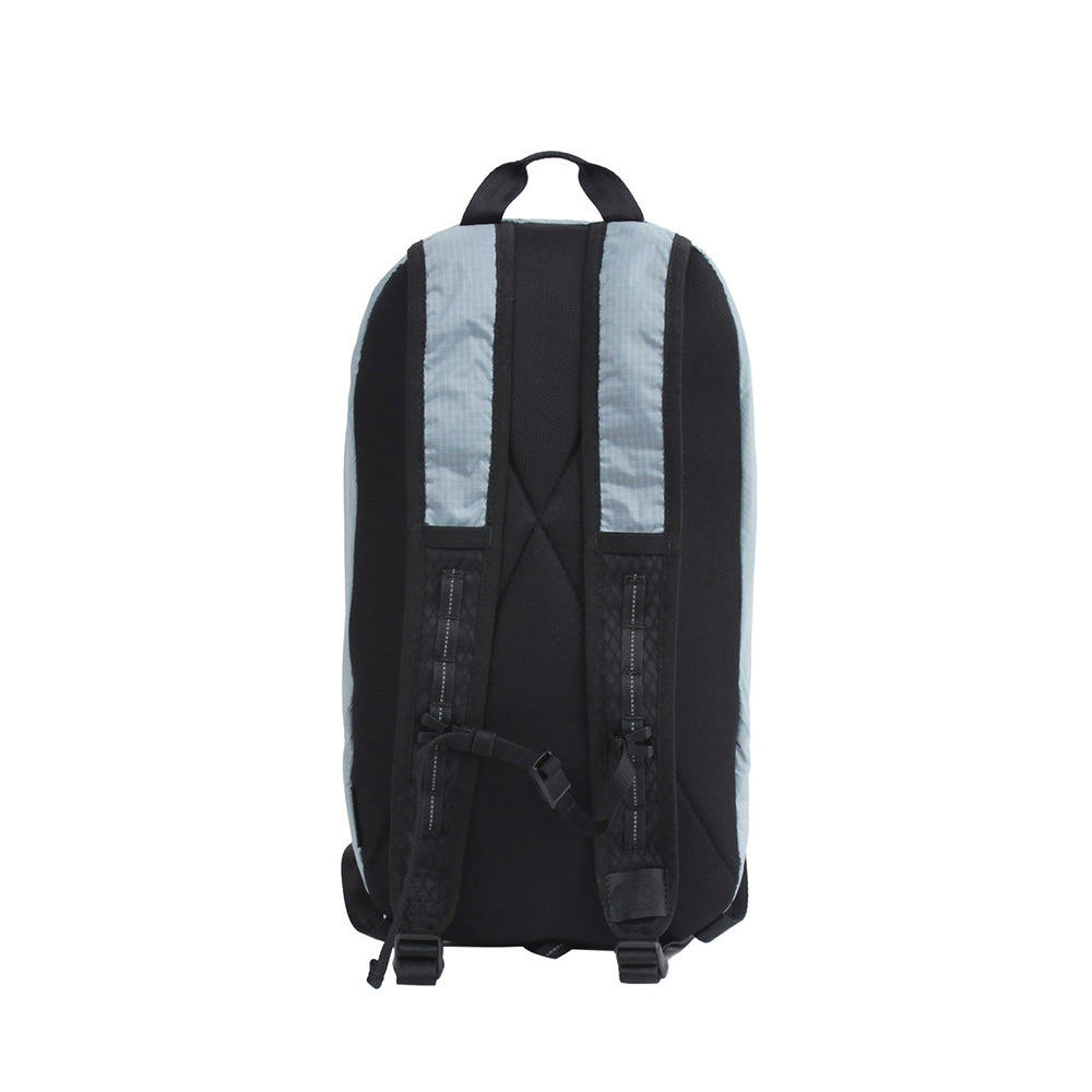 【2025秋冬】UL フラット バックパック 6L