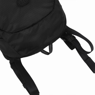 【2025秋冬】UL フラット バックパック 6L