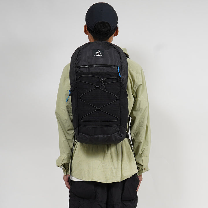 Hyperlite Mountain Gear】DAYBREAK 22 – BAMBOO SHOOTS ONLINE
