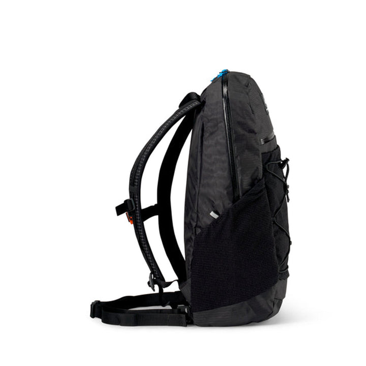 Hyperlite Mountain Gear】DAYBREAK 22 – BAMBOO SHOOTS ONLINE