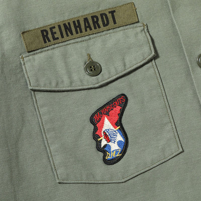 【2025秋冬】SHIRT MAN'S COTTON SATEEN OLIVE GREEN SHADE107 “DEMILITARIZED ZONE”